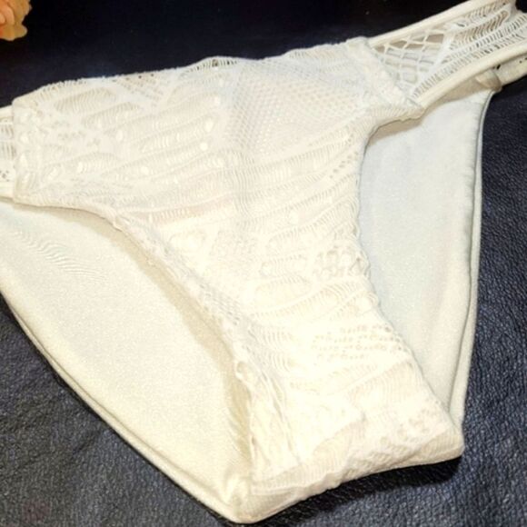 NWT Luli Fama El Carnival Crocheted Swim Bottoms 🔥 - Picture 5 of 12